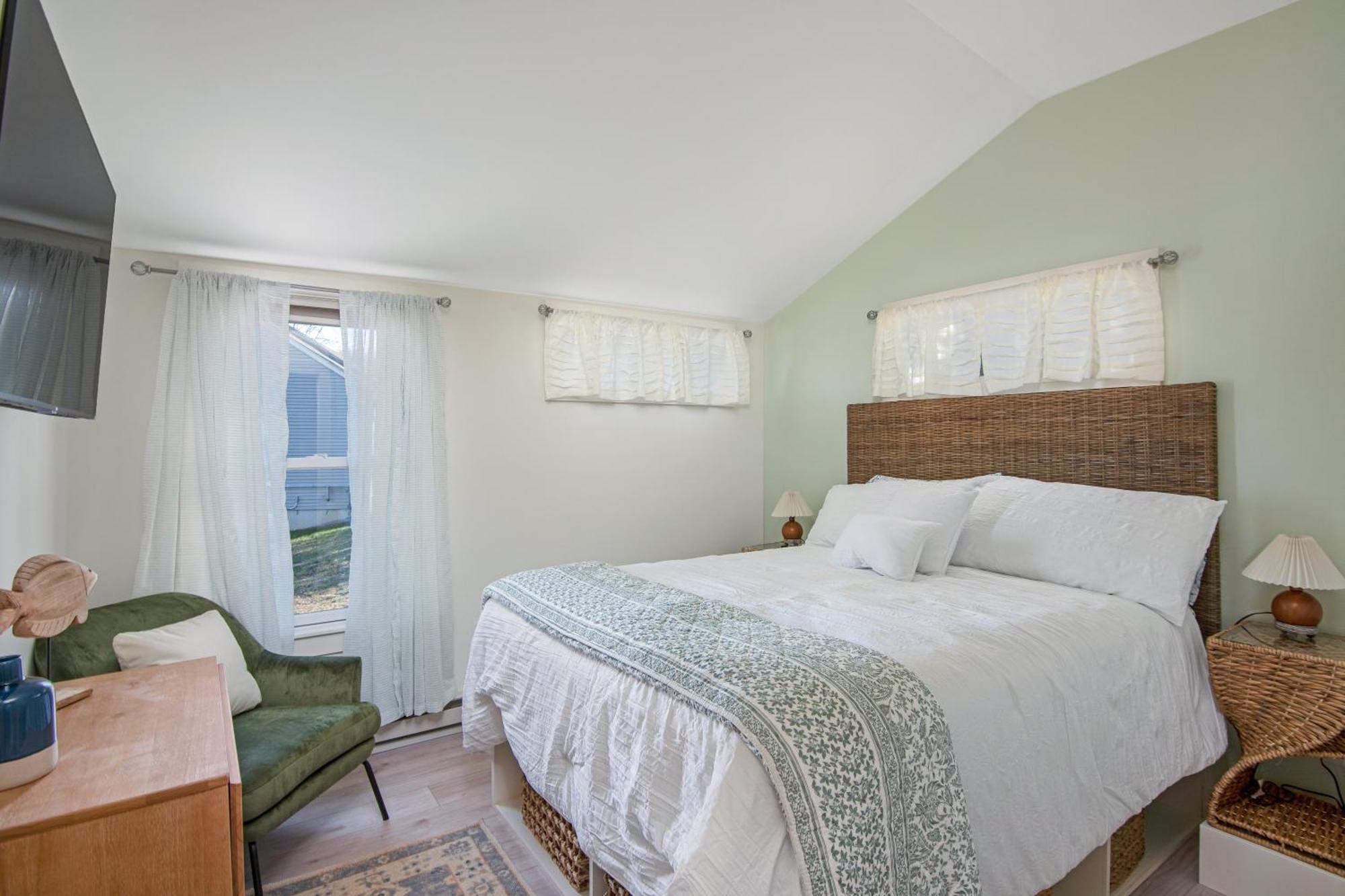 Inn Lakeshore Vermont Colchester